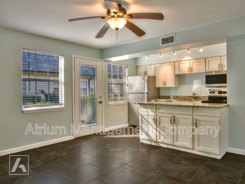 Highland Flats: Rare Find in the Heart of Orlando property image