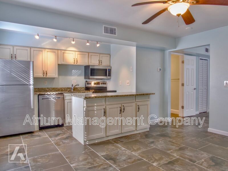 Highland Flats: Rare Find in the Heart of Orlando property image