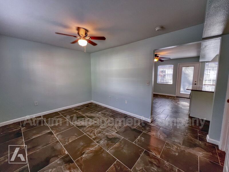 Highland Flats: Rare Find in the Heart of Orlando property image