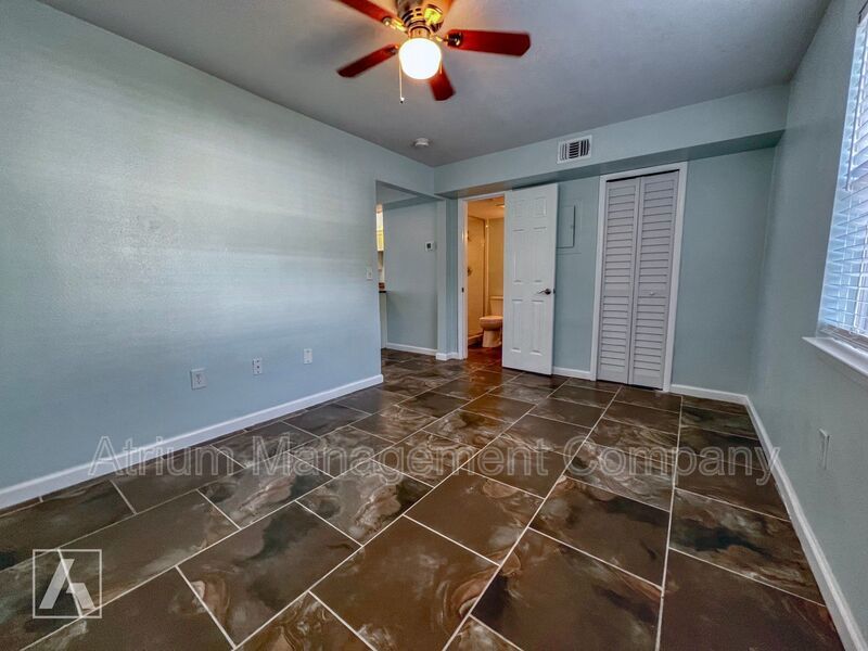 Highland Flats: Rare Find in the Heart of Orlando property image