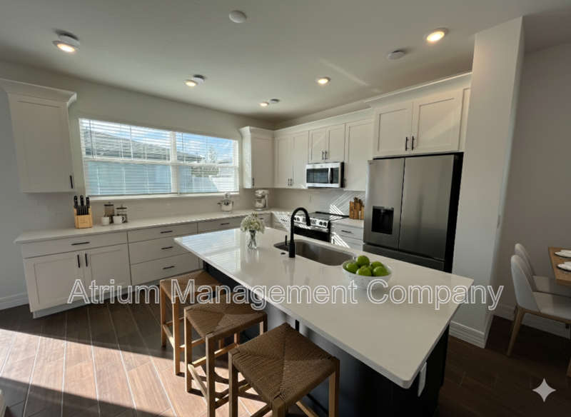 Just Built in Winter Garden! Stunning 3BR Townhome with Designer Layout property image