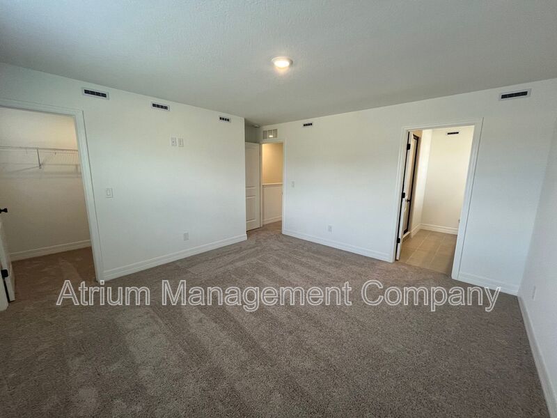 Just Built in Winter Garden! Stunning 3BR Townhome with Designer Layout property image