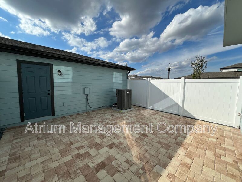 Just Built in Winter Garden! Stunning 3BR Townhome with Designer Layout property image