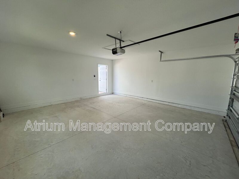 Just Built in Winter Garden! Stunning 3BR Townhome with Designer Layout property image