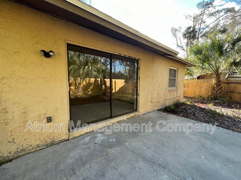 Welcome Home to 805 Buckie Drive: Modern Comfort in a Prime Cul-de-Sac Location property image