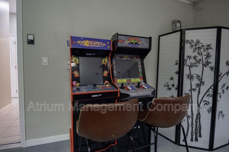 Golf Course Front 5BR Pool Home Near Disney | Resort-Style Living in Highlands Reserve property image