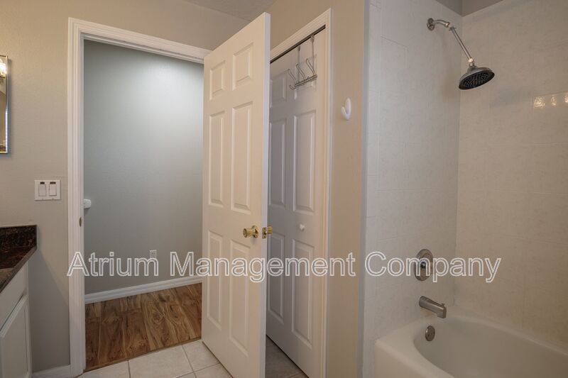 Golf Course Front 5BR Pool Home Near Disney | Resort-Style Living in Highlands Reserve property image