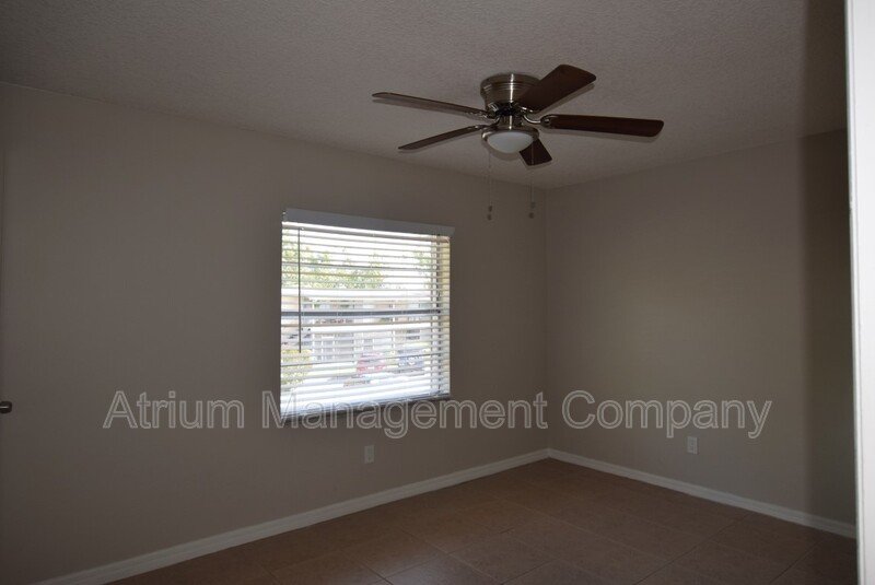 Charming Updated 2 Bed 1 Bath Apartment for Rent in Orlando, FL! property image
