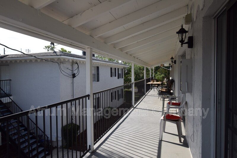 Charming Updated 2 Bed 1 Bath Apartment for Rent in Orlando, FL! property image