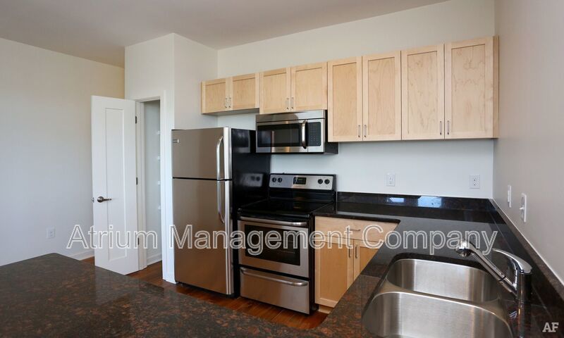 3611 East Marshall Street #302 property image