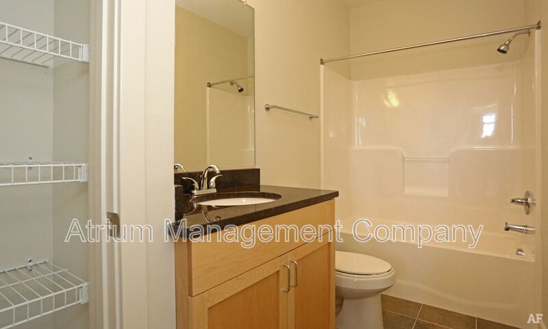 3611 East Marshall Street #302 property image