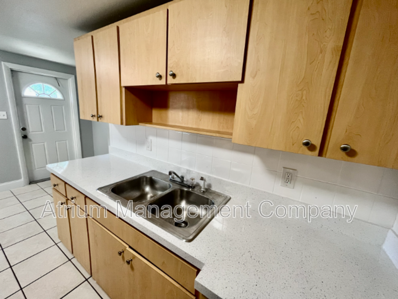 RENOVATED Temple Terrace 1 Bedroom Apartment!!!! property image