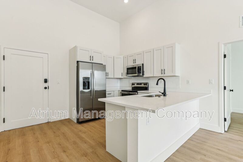 The Milk Stacks: Boutique Luxury Living in Downtown Orlando's Milk District property image