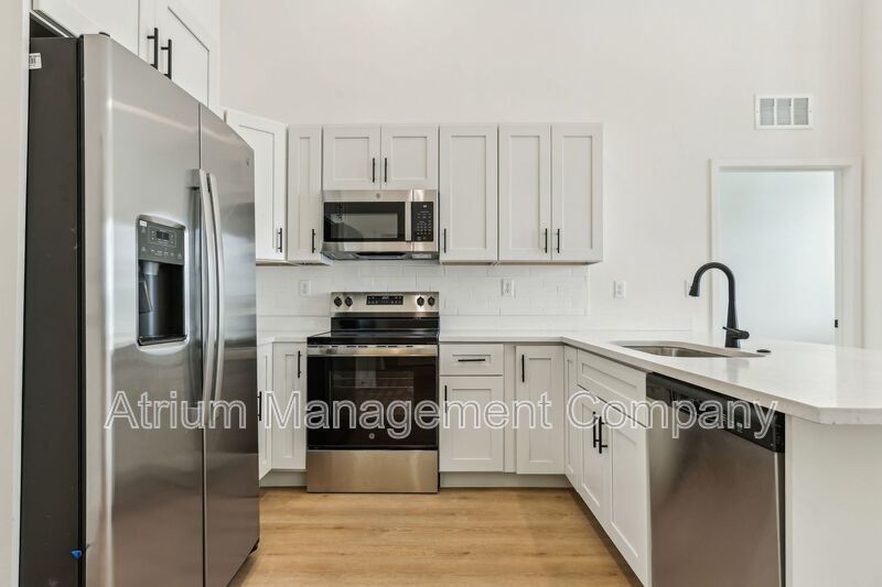 The Milk Stacks: Boutique Luxury Living in Downtown Orlando's Milk District property image