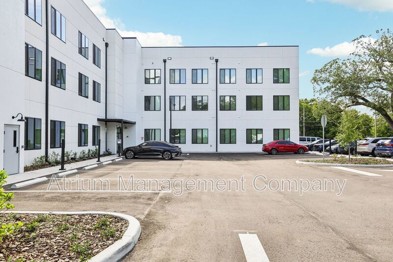 The Milk Stacks: Boutique Luxury Living in Downtown Orlando's Milk District property image
