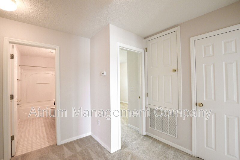 Amazing 4 Bed 2.5 Bath Home For Rent in Orlando, FL! property image