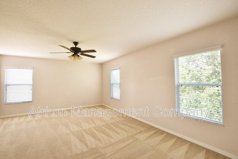 Amazing 4 Bed 2.5 Bath Home For Rent in Orlando, FL! property image