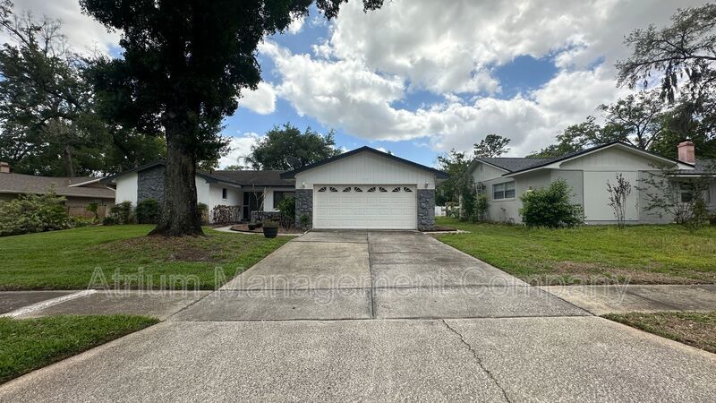 Move-In Ready 3/2 with Garage, Modern Finishes & No HOA property image