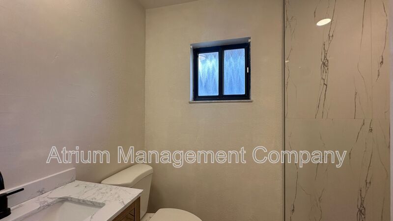 Move-In Ready 3/2 with Garage, Modern Finishes & No HOA property image