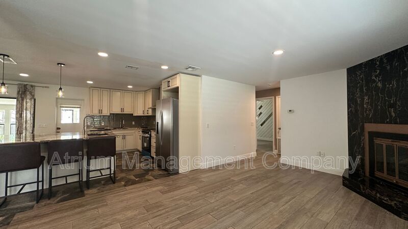 Move-In Ready 3/2 with Garage, Modern Finishes & No HOA property image