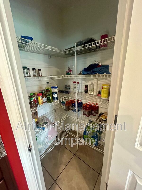Beautiful 4-Bedroom Home for Rent in Wimauma, FL – Exceptional Value and Amenities property image
