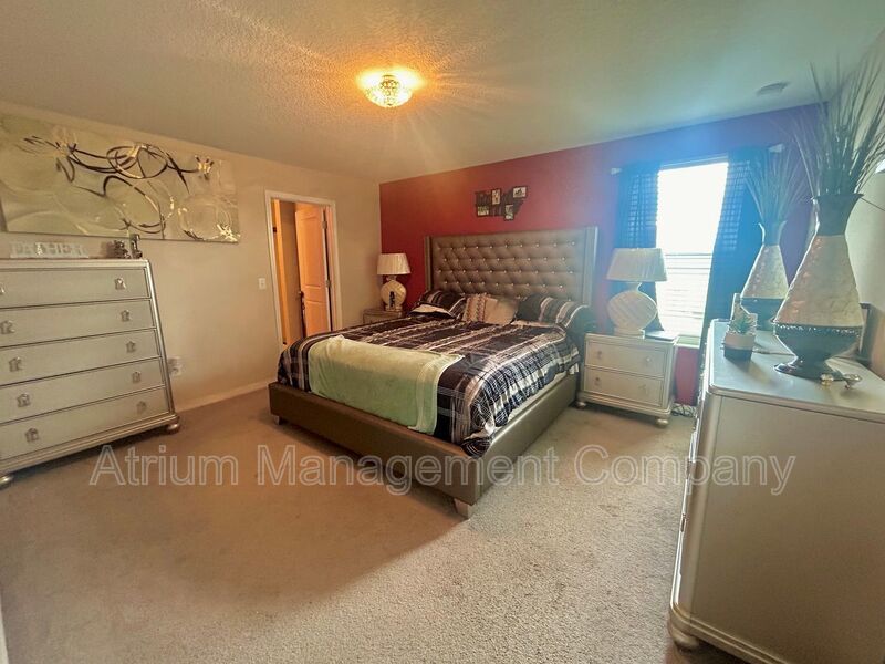 Beautiful 4-Bedroom Home for Rent in Wimauma, FL – Exceptional Value and Amenities property image