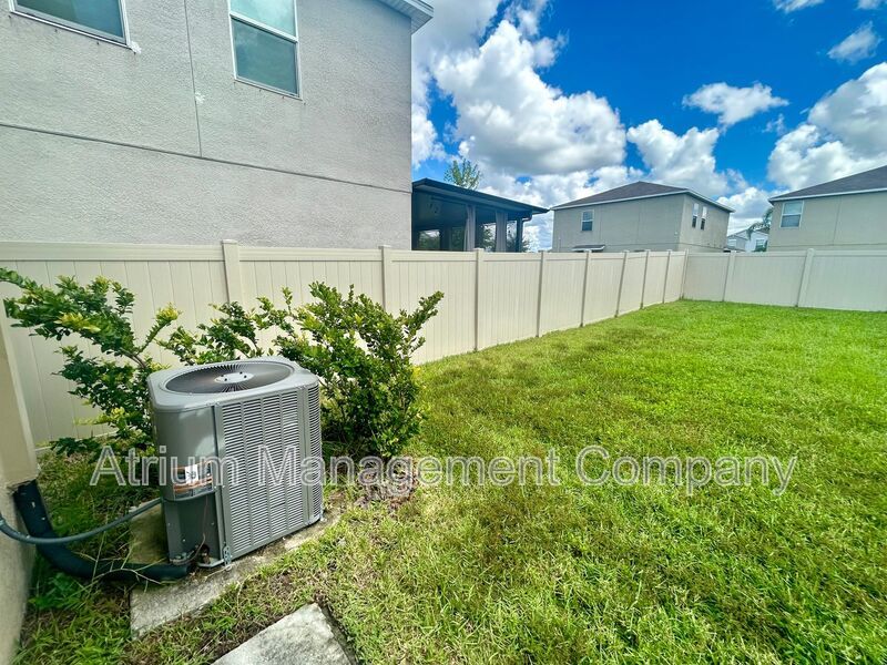 Beautiful 4-Bedroom Home for Rent in Wimauma, FL – Exceptional Value and Amenities property image