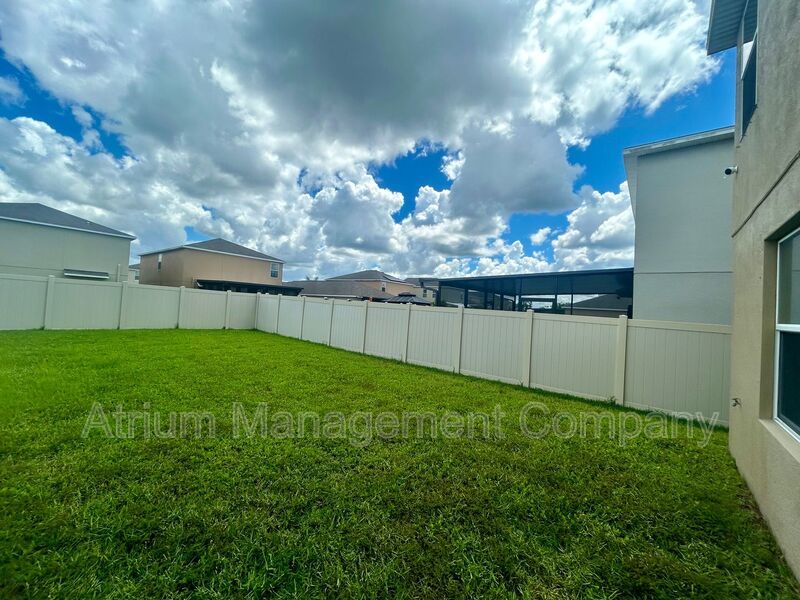 Beautiful 4-Bedroom Home for Rent in Wimauma, FL – Exceptional Value and Amenities property image