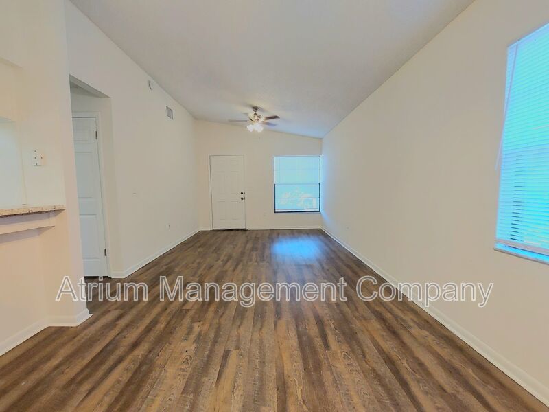 Beautiful 2 Bedroom, 2 Bathroom Apartment in Lakeland property image