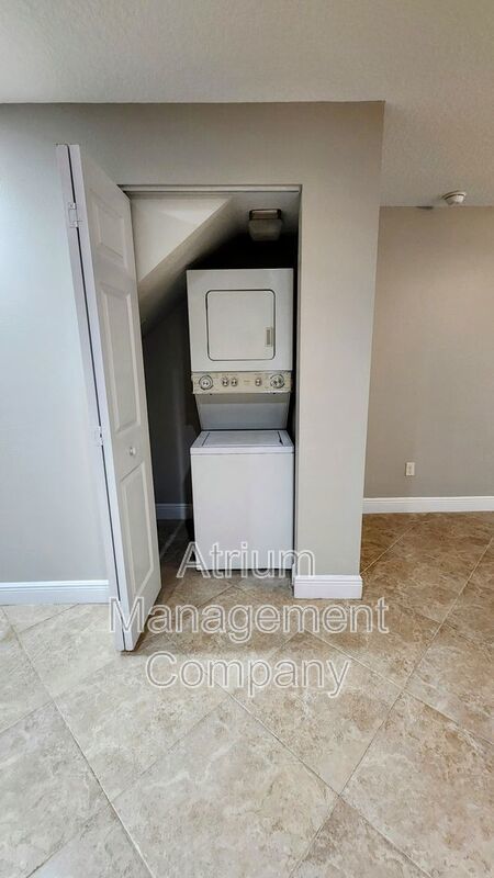 Spacious 2-Bed, 2.5-Bath Townhome in Belleview property image