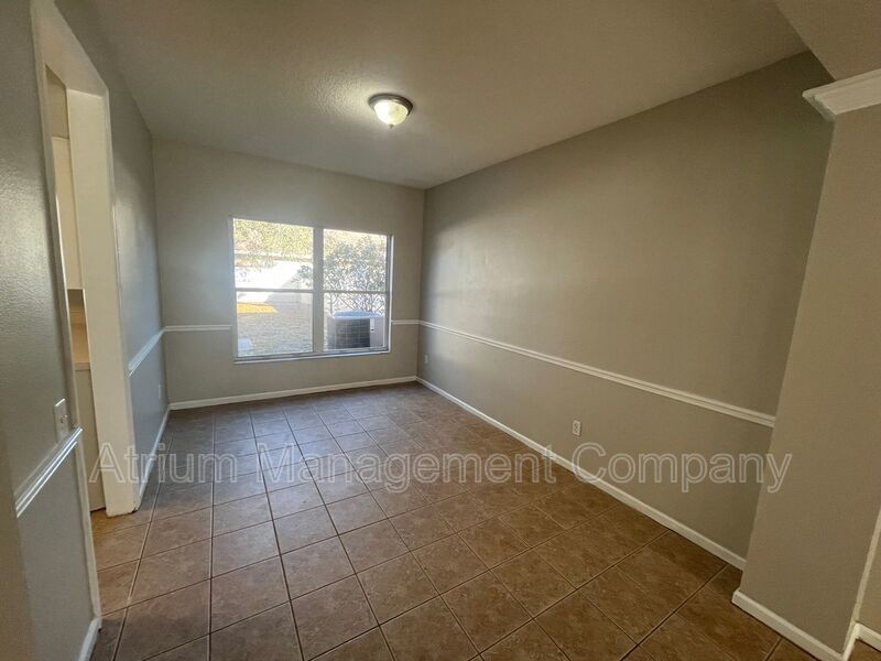 Beautiful 4 Bed 2.5 Bath Pool Home for Rent in Lake Mary, FL ! property image