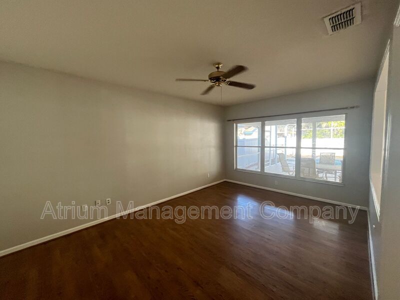 Beautiful 4 Bed 2.5 Bath Pool Home for Rent in Lake Mary, FL ! property image