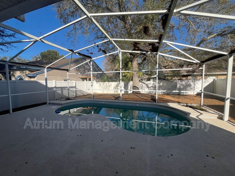 Beautiful 4 Bed 2.5 Bath Pool Home for Rent in Lake Mary, FL ! property image
