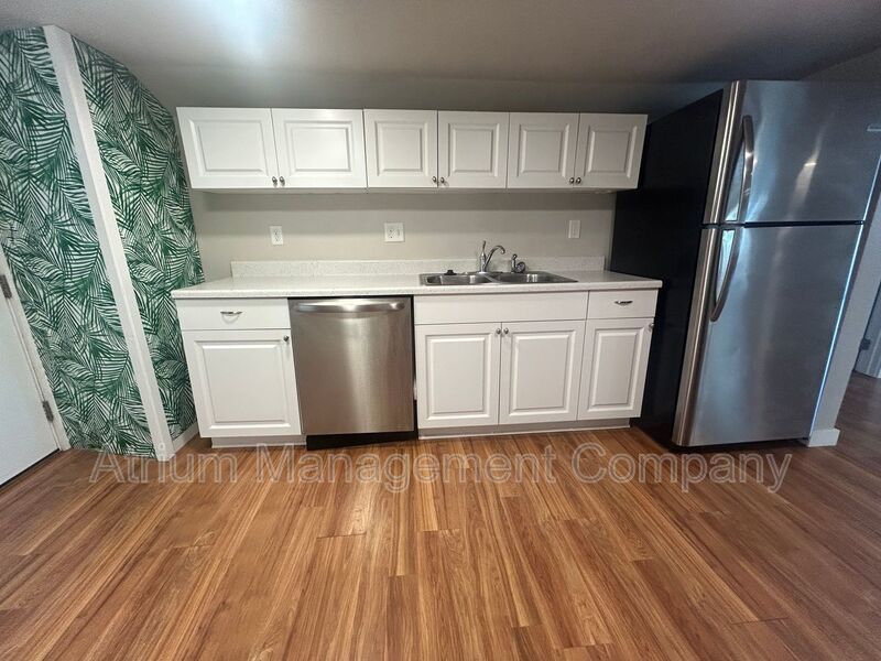 Modern Tampa Studio | Easy Living with Internet & Utilities Included property image