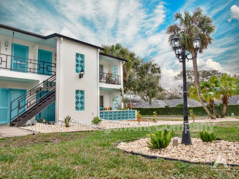 Beautiful 1/1 at The Roberson  - ONE MONTH FREE!!!!! property image