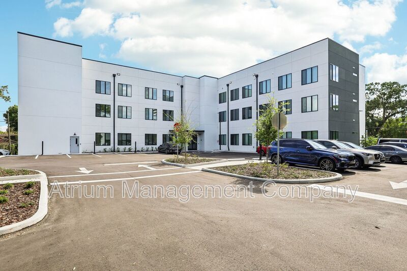 Beautiful 2/2 in the Milk District. ONE MONTH FREE!!!! property image