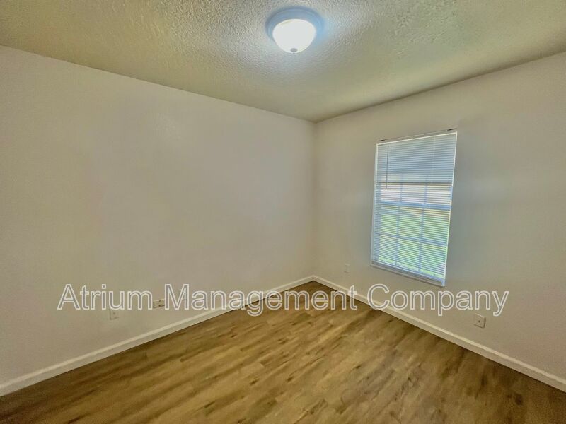 Live the Sanford Life | Move-In Ready at 3200 Hughey property image