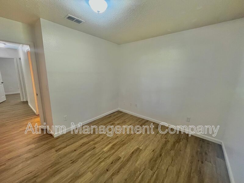 Live the Sanford Life | Move-In Ready at 3200 Hughey property image