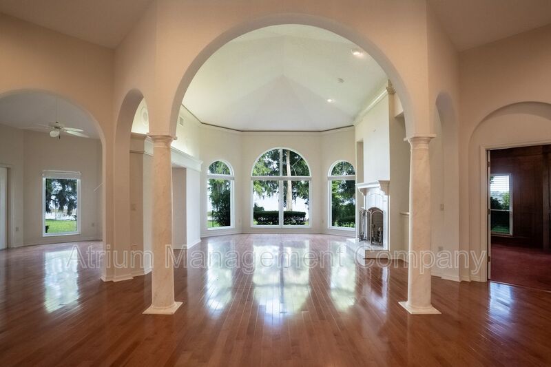 Stunning 3-Bedroom, 3-Bathroom Lakeside Home in Mount Dora with Private Pool & Lakefront Living property image