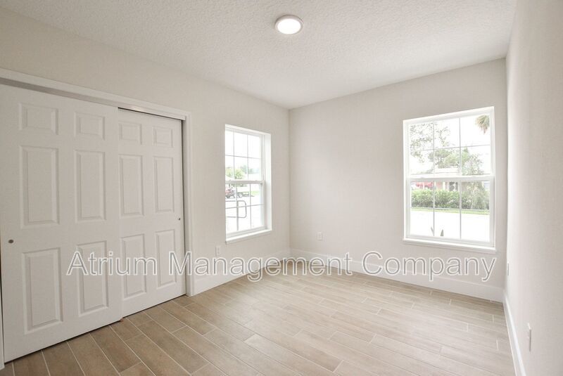 6 weeks free: Modern 3 Bedroom 2 Bathroom For Rent in Orlando, FL!!! property image