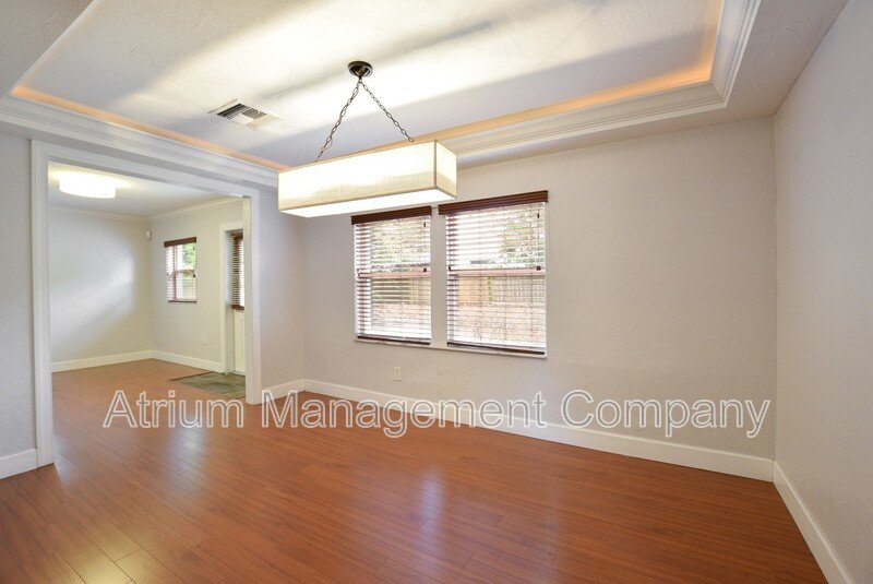 Charming 4/2 Colonial Town North Home with Oversized Fenced Yard property image