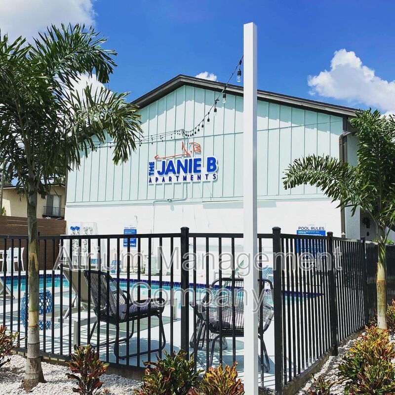 Gorgeous Seminole Heights Apartment!!! property image