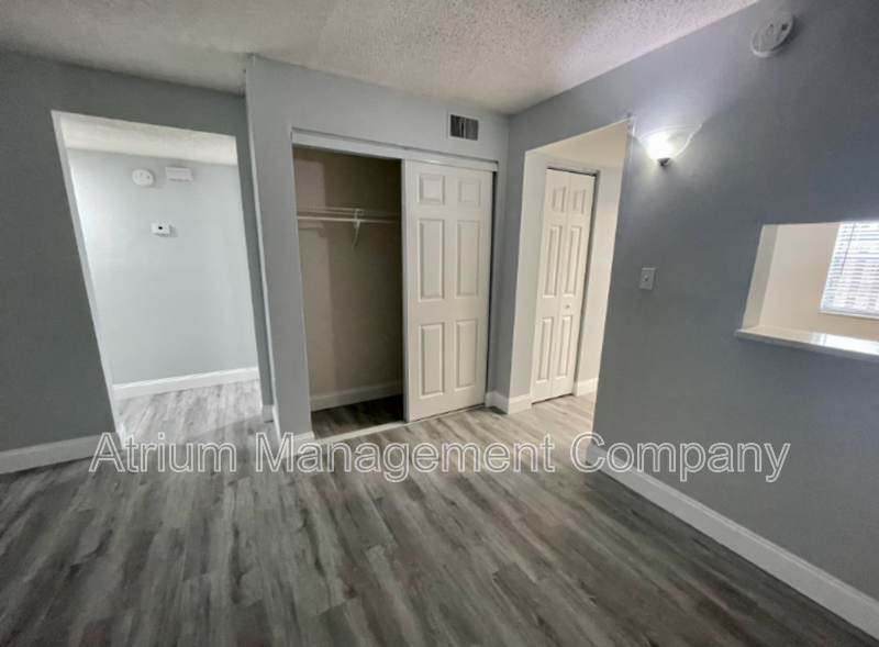 2 Bed, 2 Bath Apartment in Tampa – Pet Friendly, Pool, River Access & More! property image
