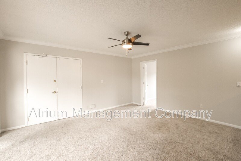 Charming 1 Bed 1 Bath Apartment in Winter Park – Prime Location! property image