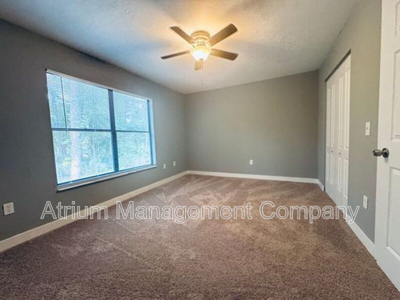 1 MONTH FREE RENT!!  Move-in ready! Gorgeous 2 bedroom \ 1 bathroom property image