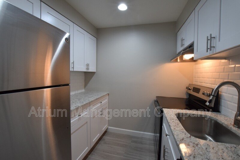 FULLY RENOVATED 1 Bed 1 Bath Apartment for Rent in Orlando, FL! property image