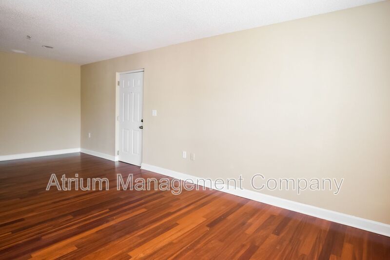 Beautiful 3 Bed 2 Bath WITH BONUS ROOM for Rent in East Orlando!!! SPECIAL PROMOTION!! property image