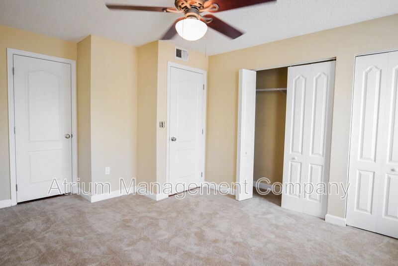 Beautiful 3 Bed 2 Bath WITH BONUS ROOM for Rent in East Orlando!!! SPECIAL PROMOTION!! property image