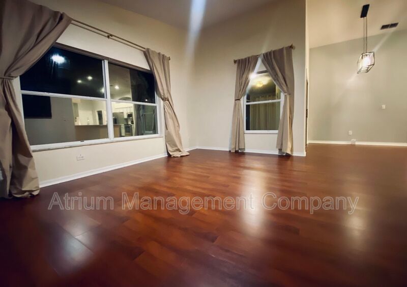 Beautiful 3 Bedroom Home in the Exclusive Gated Community of Stoneybrook West! property image