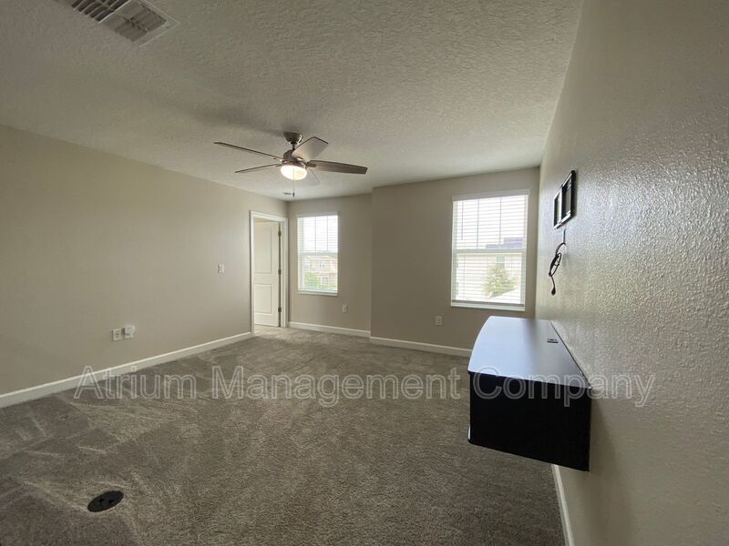 Spacious 5 Bedroom Pool Home with In-Law Suite in Lake Nona’s Coveted Storey Park! property image